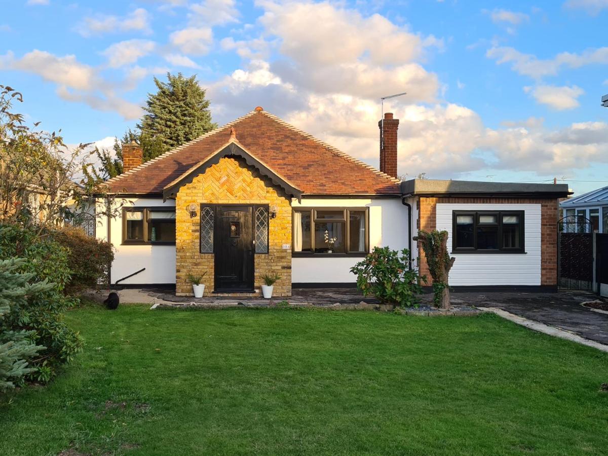 Westbury House Villa Rochford Exterior photo